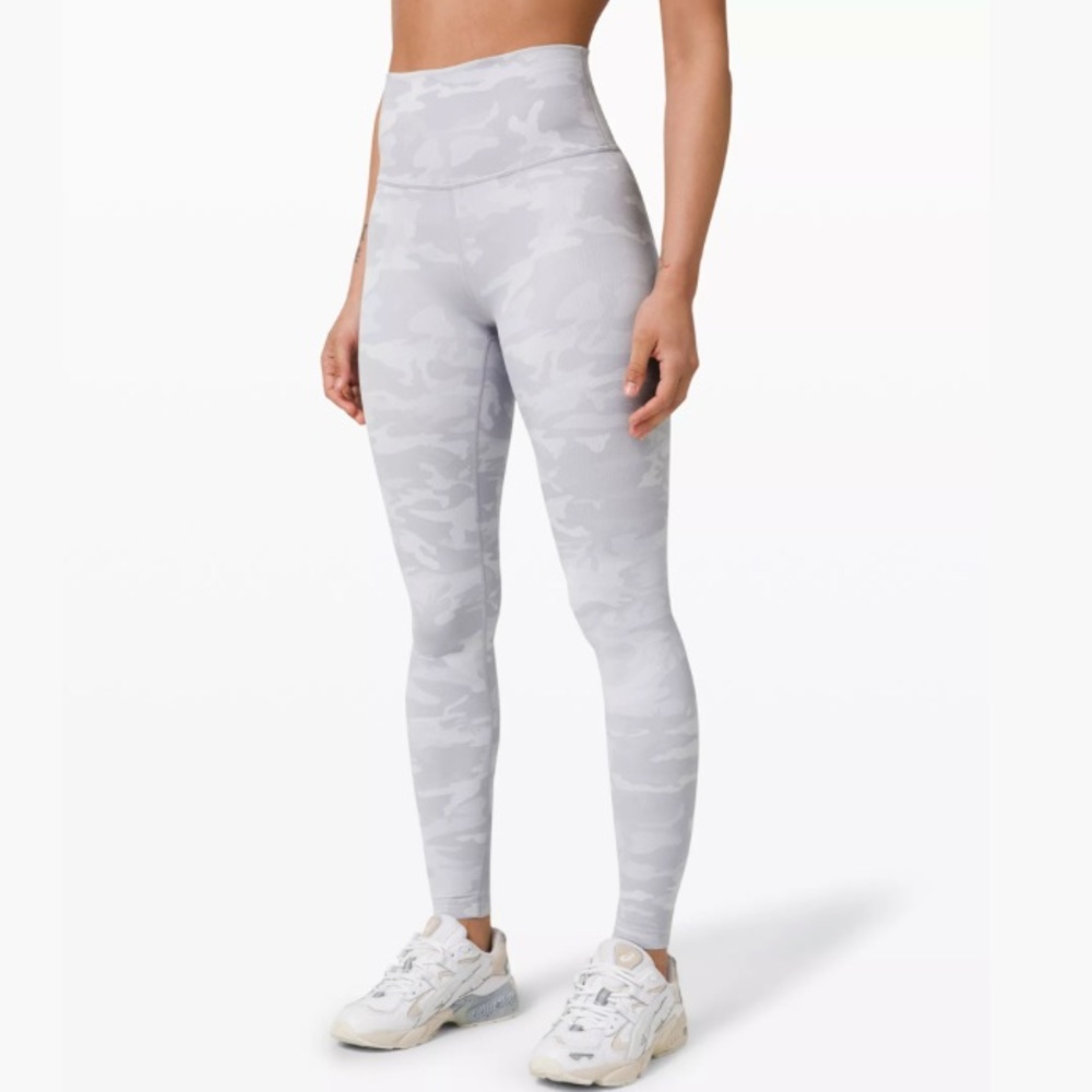 Lululemon wunder under high rise tight 28” jacq light grey and white camo